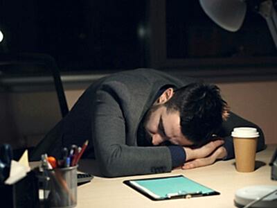 tükenmişlik sendromu belirtileri ve çözümleri